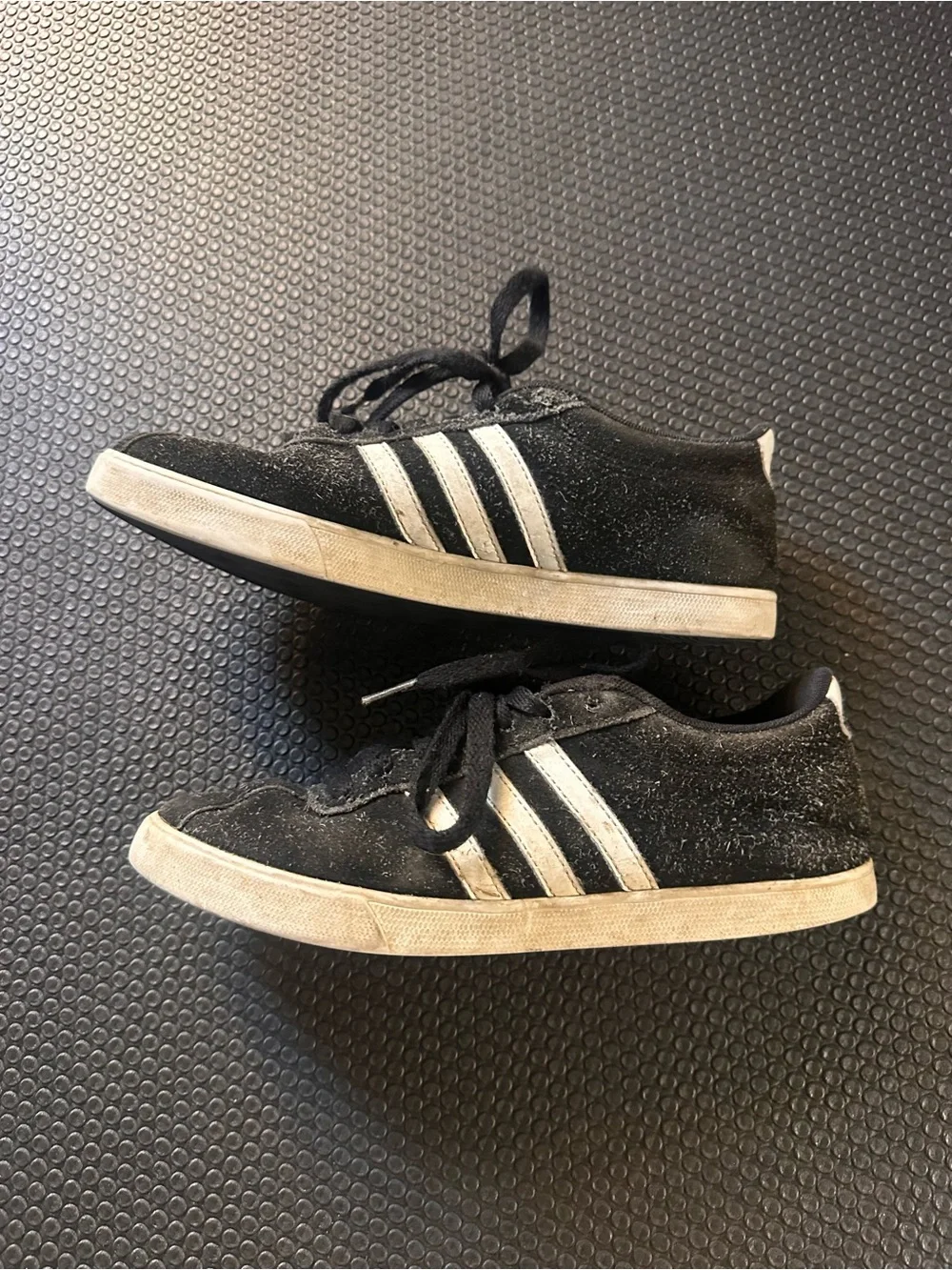 adidas black suede Campus shoe with White Three Stripes